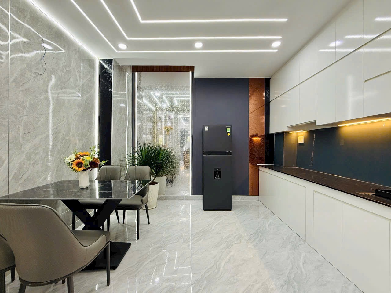 Bán nhà mặt tiền đường số 18, phường 08, quận Gò Vấp, Hồ Chí Minh