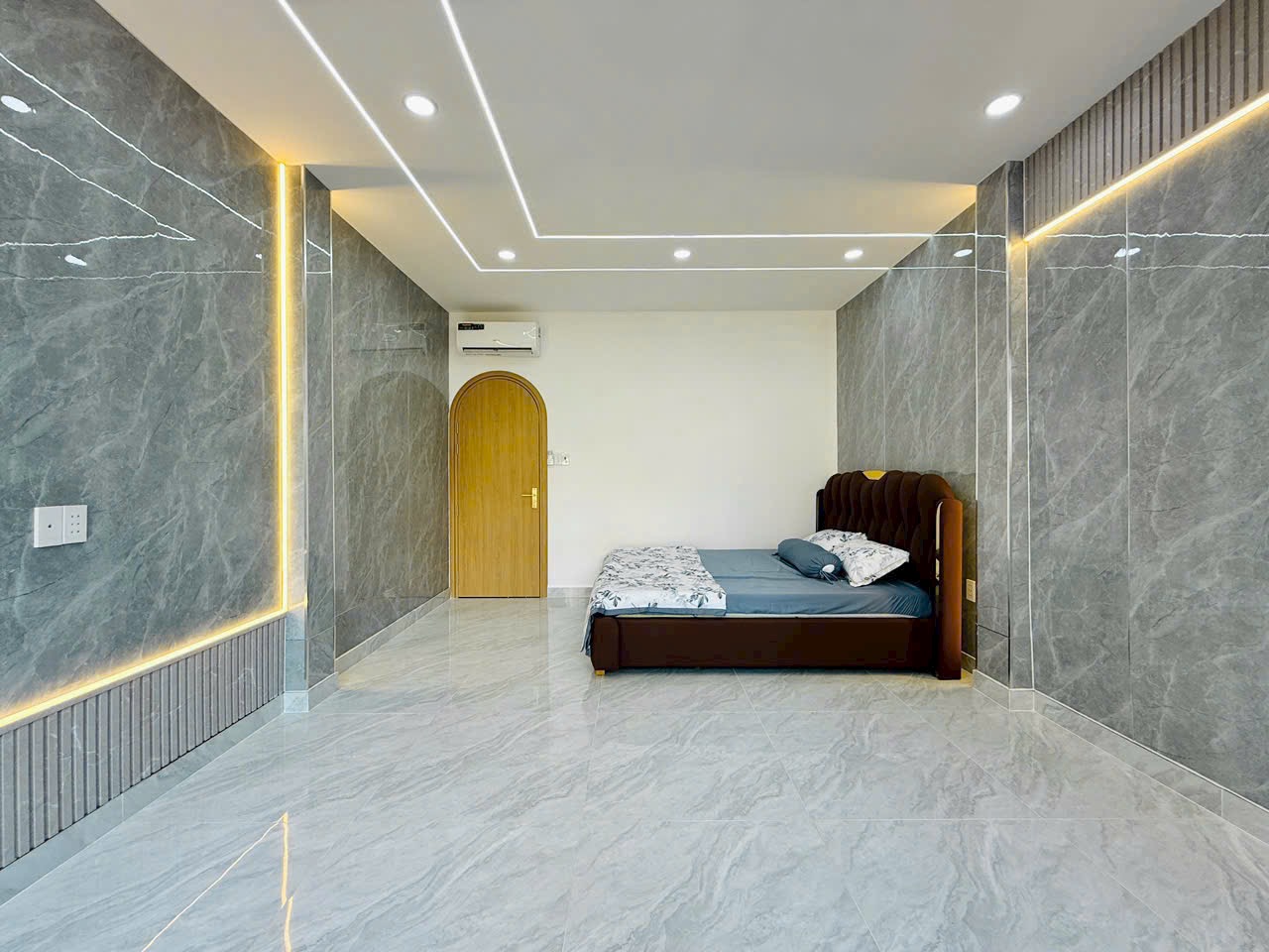 Bán nhà mặt tiền đường số 18, phường 08, quận Gò Vấp, Hồ Chí Minh