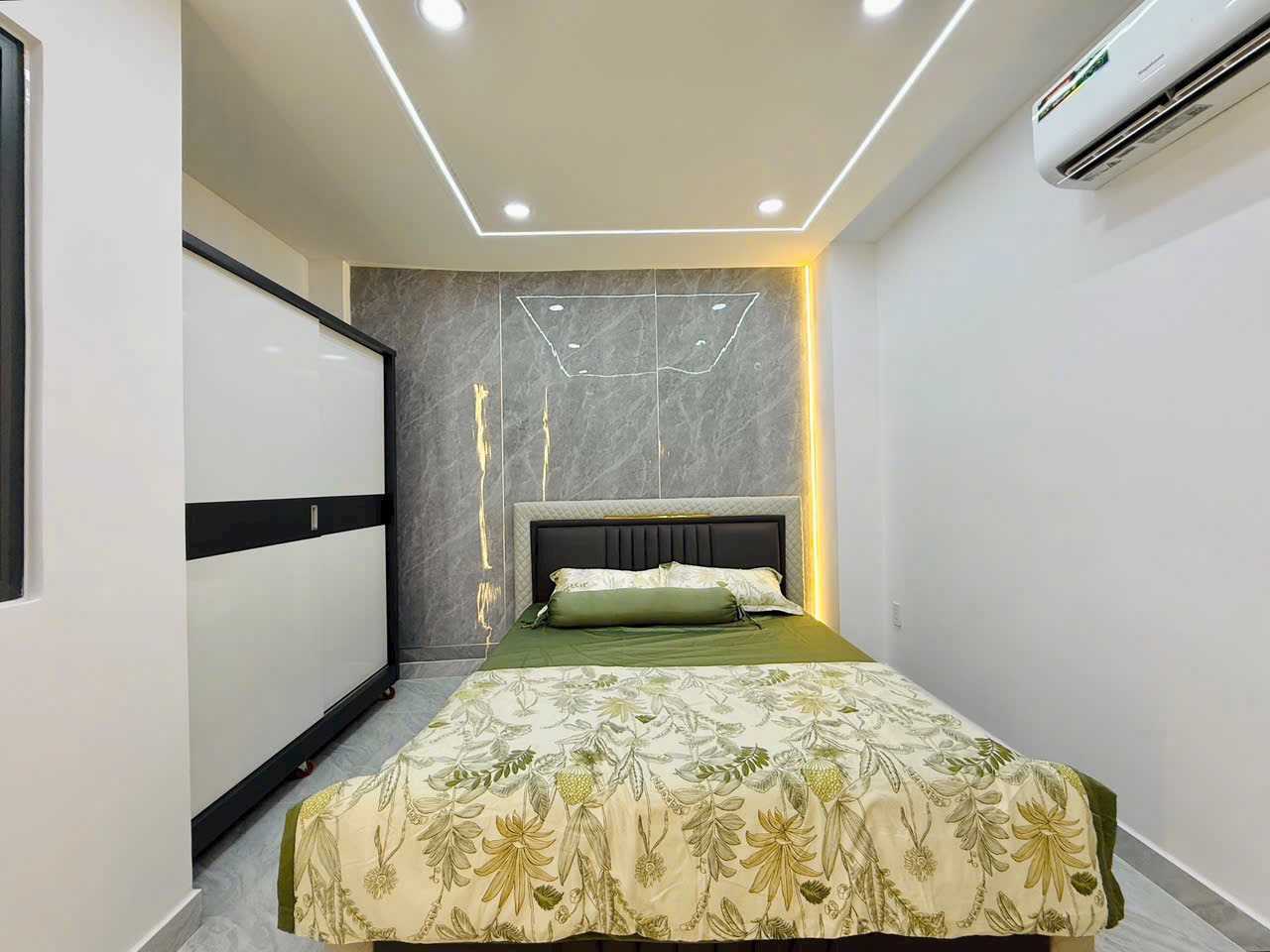 Bán nhà mặt tiền đường số 18, phường 08, quận Gò Vấp, Hồ Chí Minh