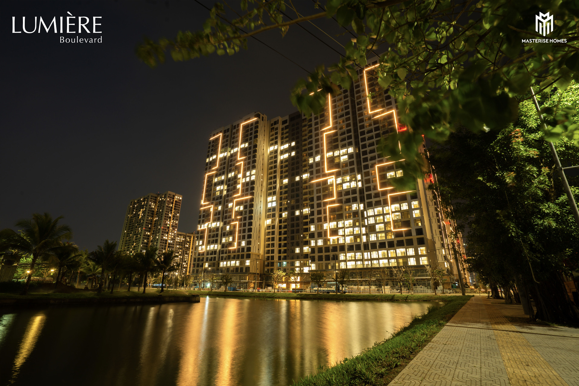 Cho thuê căn hộ 2 phòng ngủ có ban công tại dự án Lumiere Boulevard