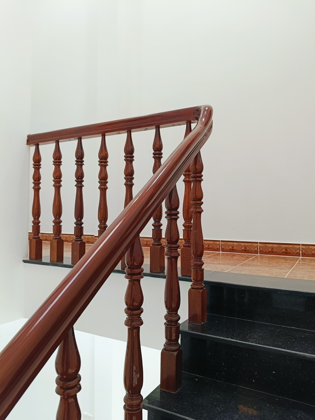 Bán 80m2 hẻm mới ngay Coopmark Quang Trung, chủ gấp bán 6 tỷ