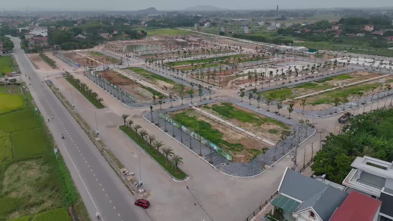 Bán gấp đất nền dự án Hawee, diện tích 96m2, sổ đỏ từng lô