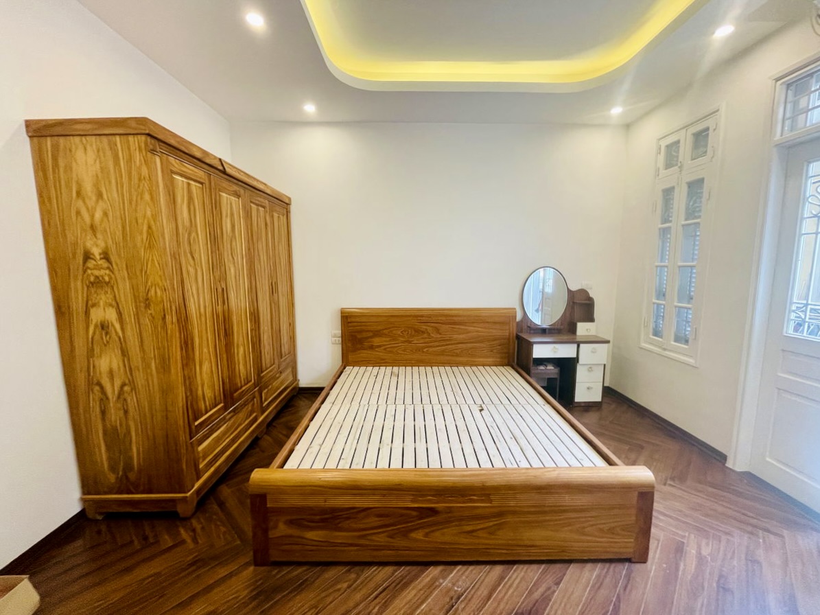 Đỉnh cao Đền Lừ – 60m² x 6 tầng – Gara – Thang máy – 5 ngủ – Nhà dân xây đẹp - Giá siêu rẻ