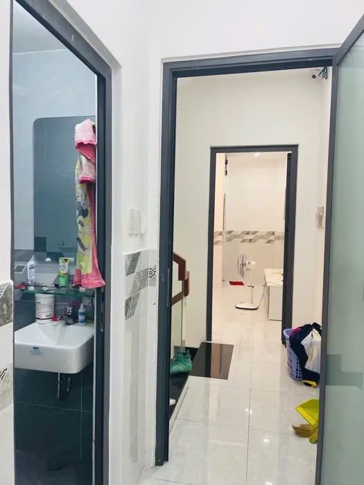 Hẻm xe tải Thoại Ngọc Hầu, 60m2, 4 tầng, 5 ngủ, xinh xắn lung linh