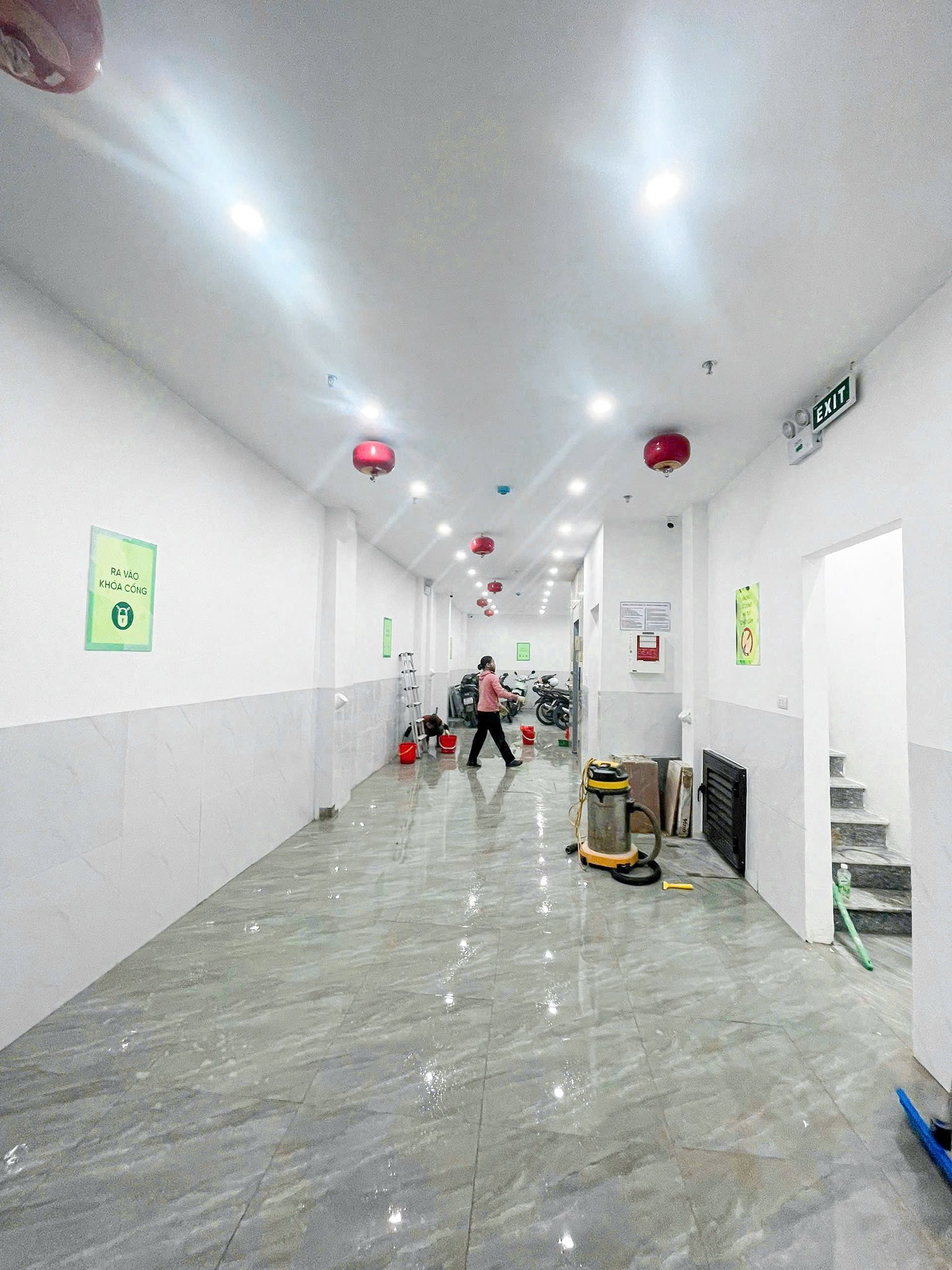 Bán tòa nhà ngõ 77 đường Bùi Xương Trạch, 88m2 - 7 tầng - thang máy - 23 phòng khép kín