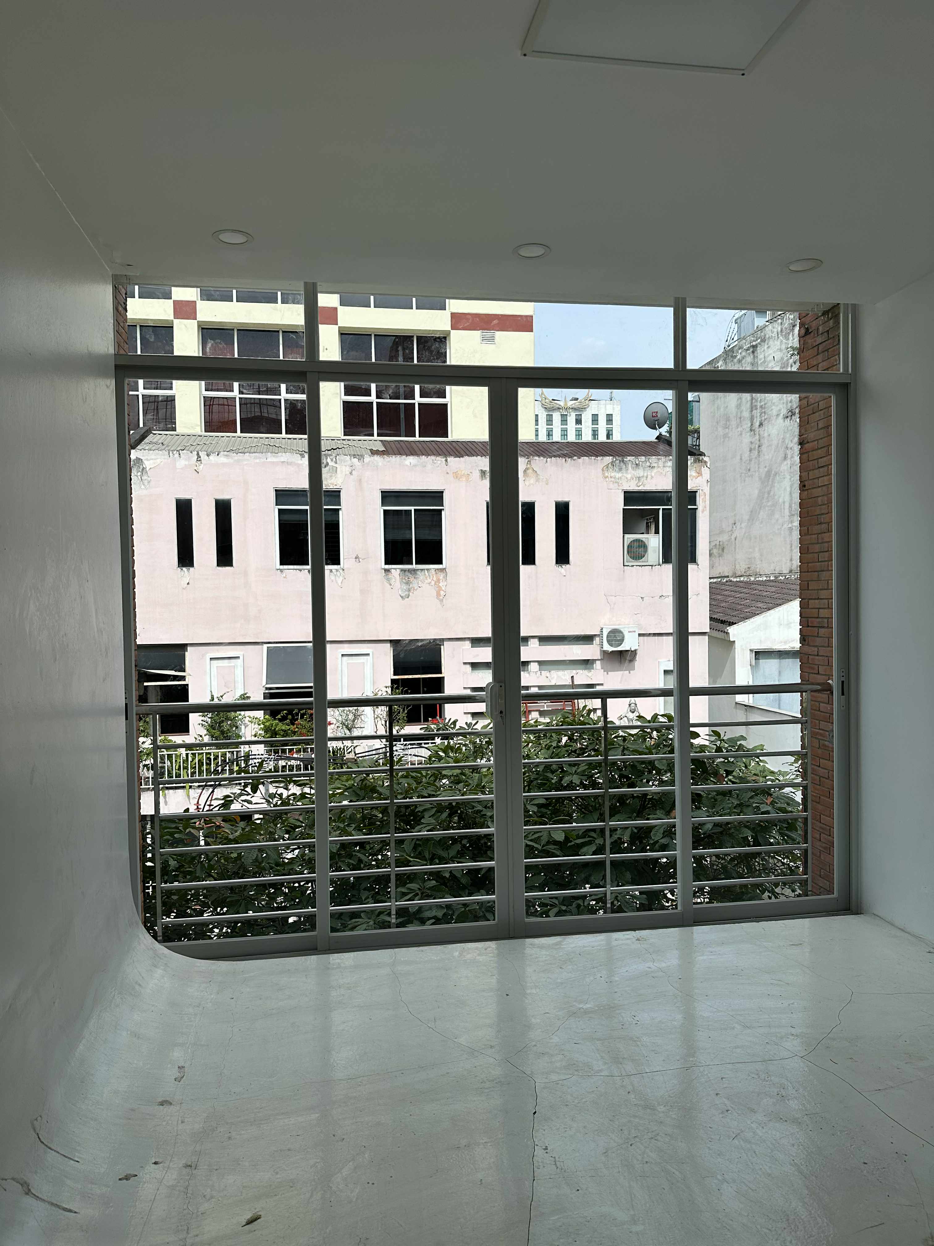 Chính chủ cho thuê nhà 02 Đặng Văn Ngữ, phường Phú Nhuận