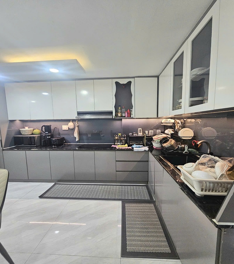 Bán nhà hẻm 4m An Bình, phường 6, quận 5, 68m2, 5 tầng, 7 phòng ngủ, mới ở ngay, giá rẻ