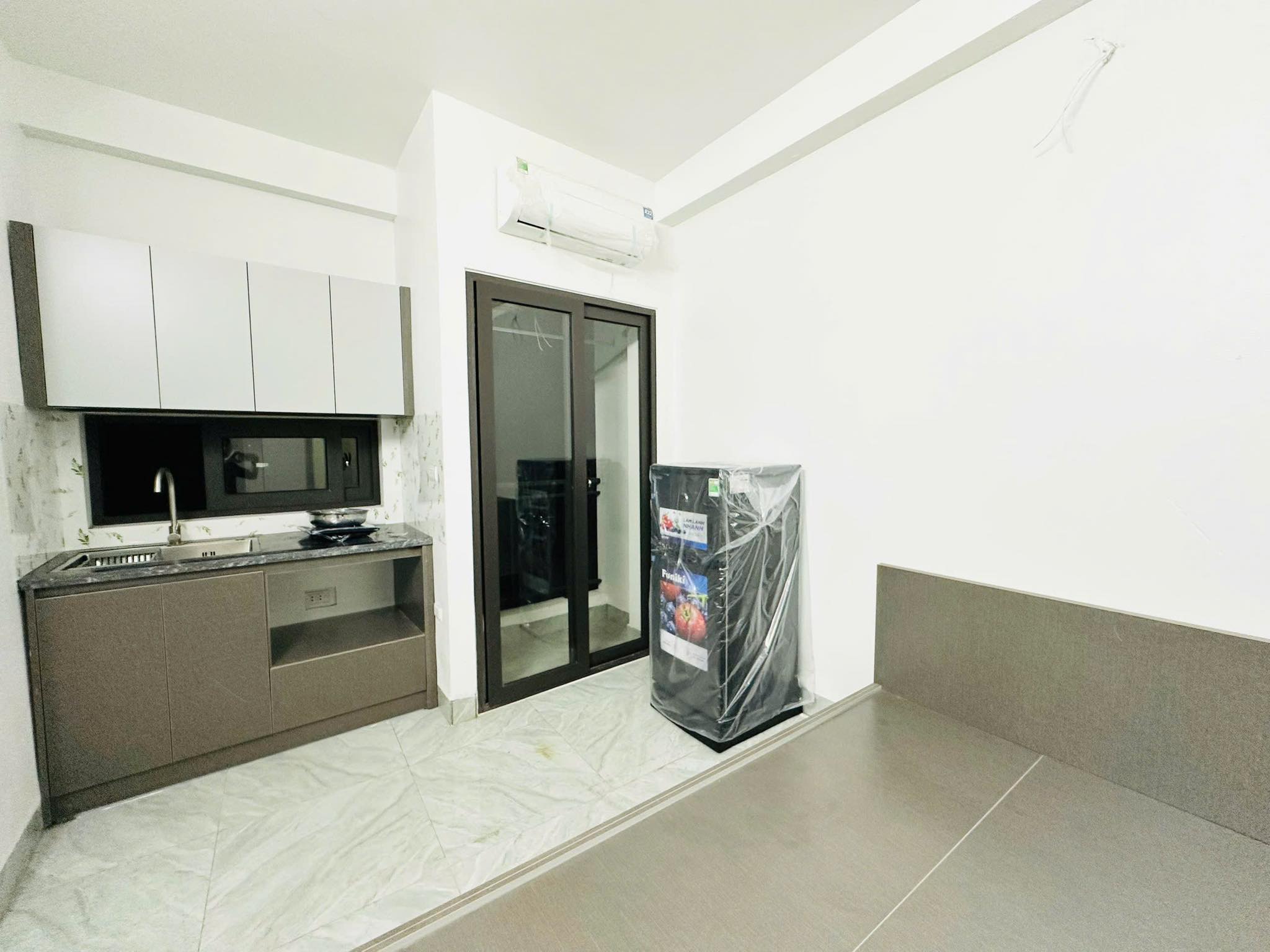 Bán tòa nhà chung cư mini đường Triều Khúc, 50m2 - 7 tầng thang máy, 11 phòng