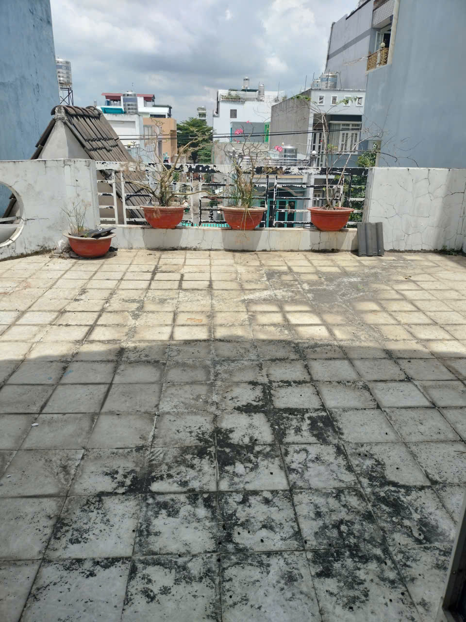 Bán nhà 4 tầng, diện tích siêu rộng, giá siêu rẻ - Liên Khu 1-6, Bình Tân