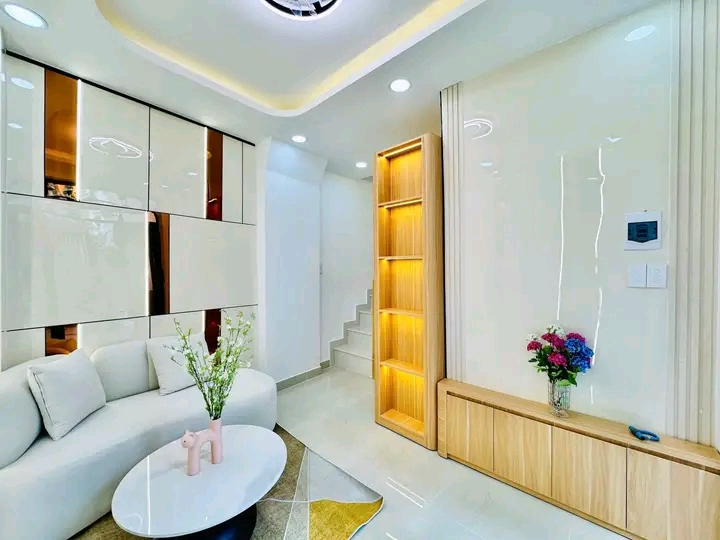 Kẹt vốn bán gấp nhà Vũ Tông Phan, quận 2, giá 2,65 tỷ, 56m2, đường hẻm thông thoáng, rộng rãi