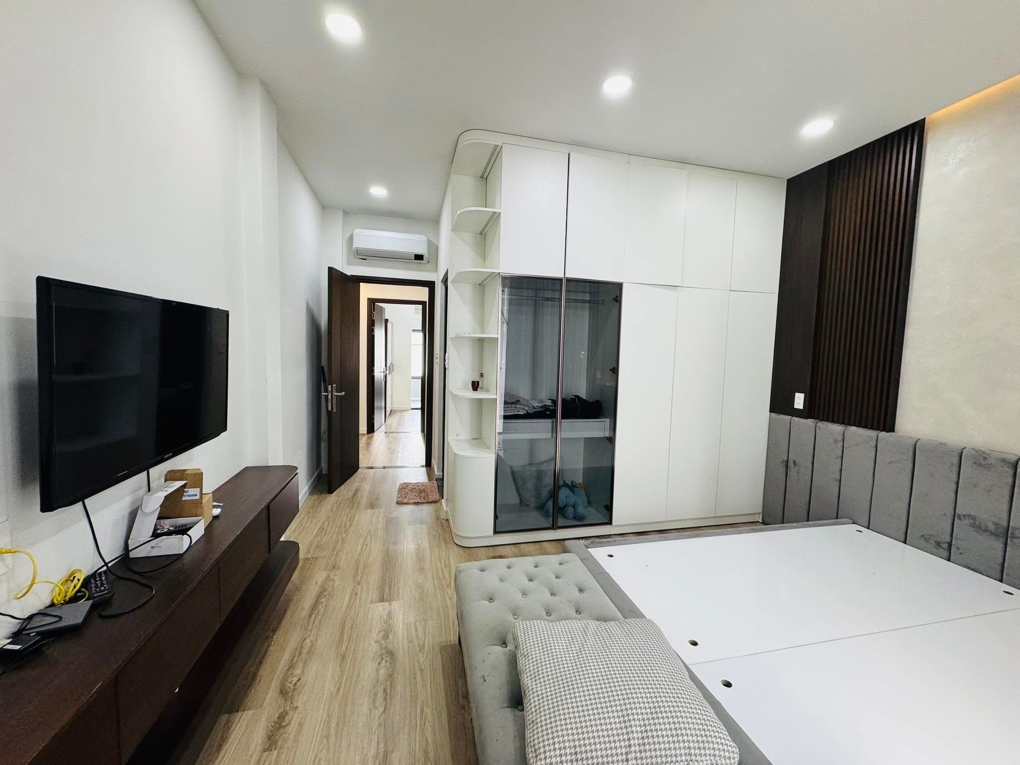 Bán nhà phố đẹp đường Phạm Phú Thứ, phường 11, quận Tân Bình, Hồ Chí Minh