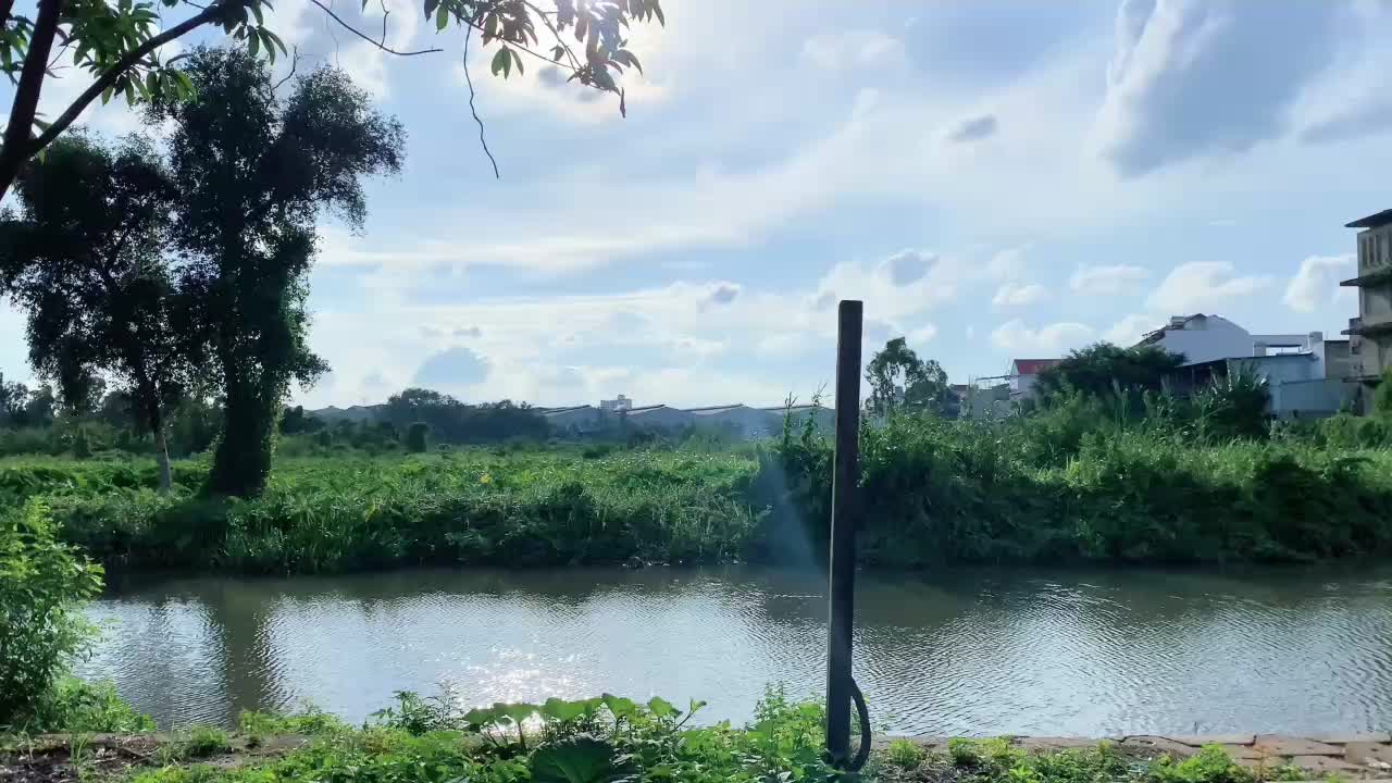 Hạ giá bán gấp (6x25m) 150m2 full thổ, khu đô thị ven sông ngay Ngô Chí Quốc - Sổ hồng sẵn giá rẻ