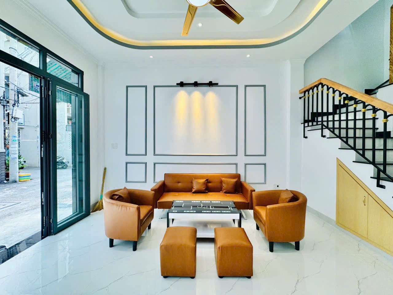 Bán nhà phố đẹp đường Nguyễn Văn Nghi, phường 07, quận Gò Vấp, Hồ Chí Minh