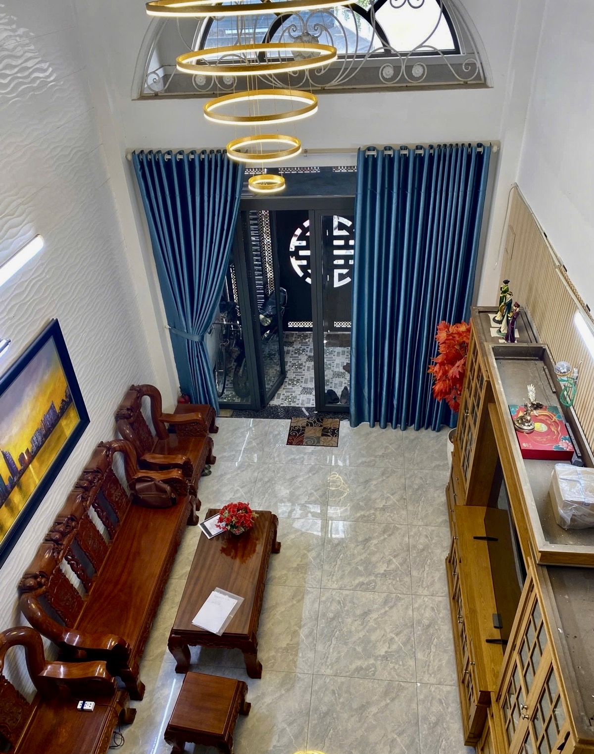 Bán nhà 70m2, nở hậu 5 tầng, ngay Emart, giá 7,9 tỷ