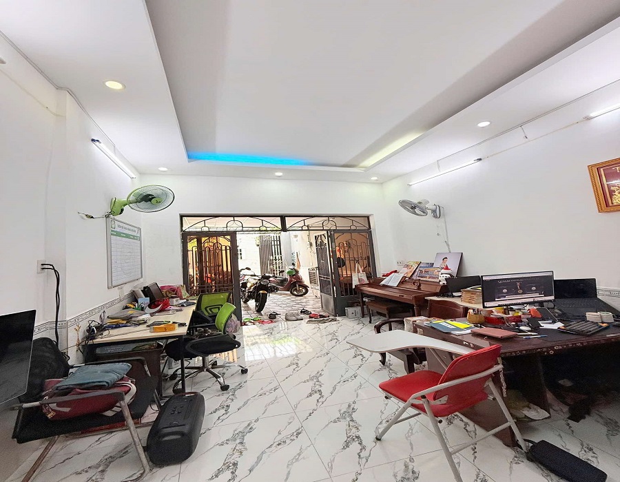 Chỉ 8,x tỷ có ngay nhà hẻm hạ chào 800 triệu, Trường Chinh, phường 14, Tân Bình, diện tích 87m2, 2 tầng