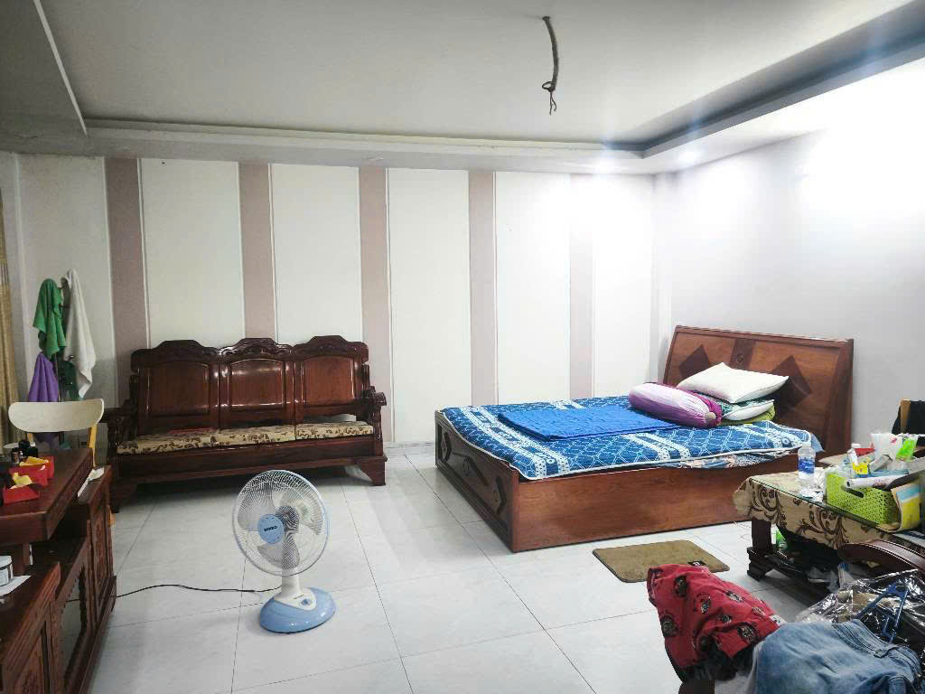 Nhà đẹp 4 tầng, hẻm Tân Sơn Nhì, 54m2, sổ đẹp, chỉ 7,3 tỷ
