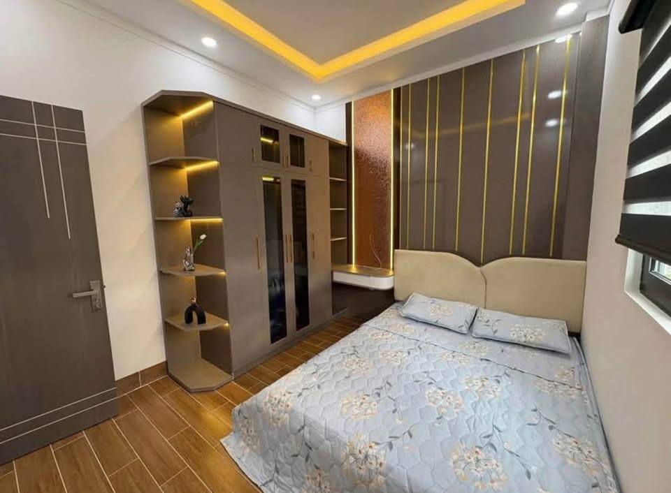 Nhà phố 1 trệt, 1 tầng, Long An, diện tích 103m2, giá 2,3 tỷ, sát khu công nghiệp Cầu Tràm