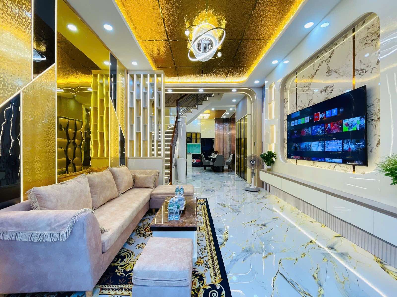 Bán nhà đẹp 50m2, 3 lầu, 4 phòng ngủ, đường Huỳnh Văn Nghiệp phường 15, Tân Bình, gọi xem nhà