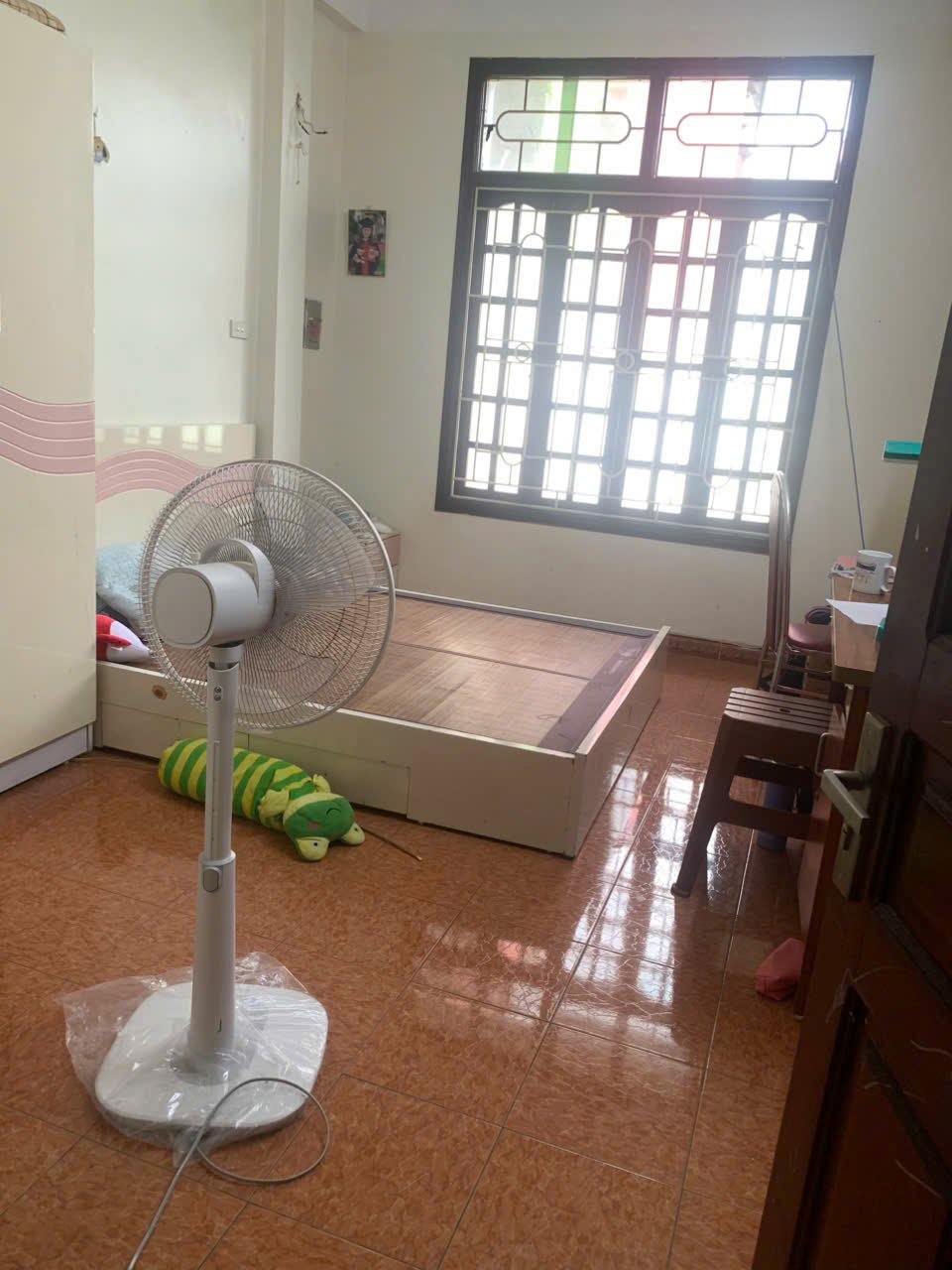 Hiếm nhà 5 tầng đường Thanh Bình, 24m2 (từ tầng 2 đua ra 26m2), mặt tiền 3,3m, giá 6,5 tỷ