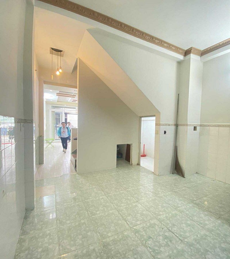 Bán nhà hẻm nhựa 6m kinh doanh có lề đường Trần Hưng Đạo, Tân Sơn Nhì, Tân Phú, diện tích 52m2, 4 tầng