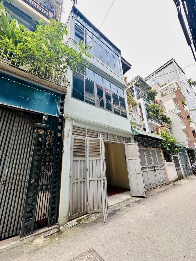 Hoa khôi phố Trường Chinh - Ngã Tư Sở - ô tô tránh + gara - 91m² - 4 tầng đẹp - ở ngay