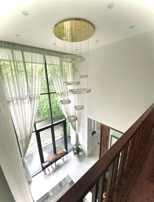 Biệt thự view sông, lô góc 2 mặt tiền – Vinhomes Riverside – Đẳng cấp thượng lưu