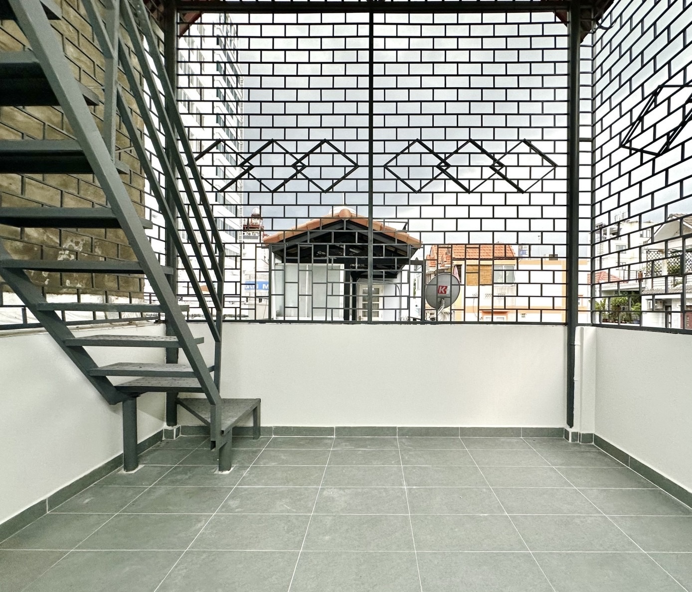 Chủ xây mới ngay khu vip Phú Nhuận 4 tầng, diện tích 56m2, kiên cố bán gấp