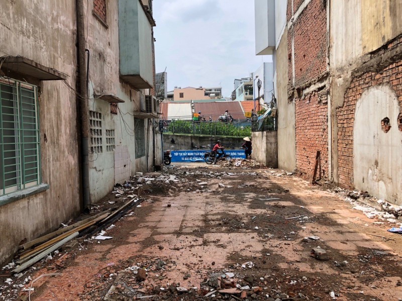 Bán đất mặt tiền Hai Bà Trung, ngang 4.5m, nở hậu, gần chợ Tân Định, kinh doanh đỉnh