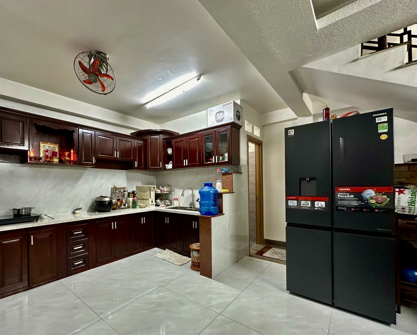 Bán nhà sát mặt tiền ra Emart 6m x 12m, 5 tầng, hẻm xe tải, chỉ 9 tỷ