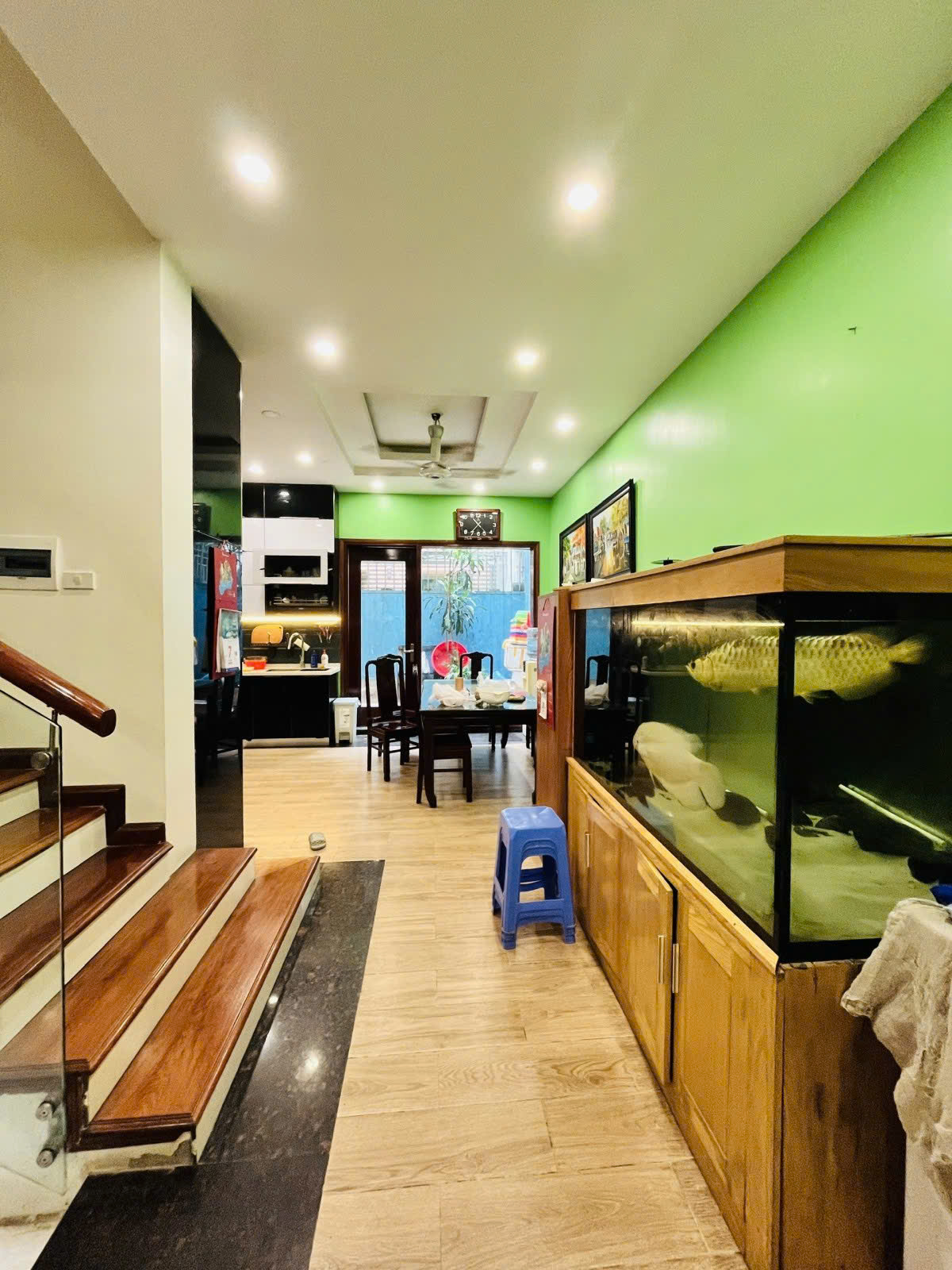 Bán biệt thự khu đô thị Dịch Vọng, Cầu Giấy, 103m2, 4 tầng, 2 thoáng