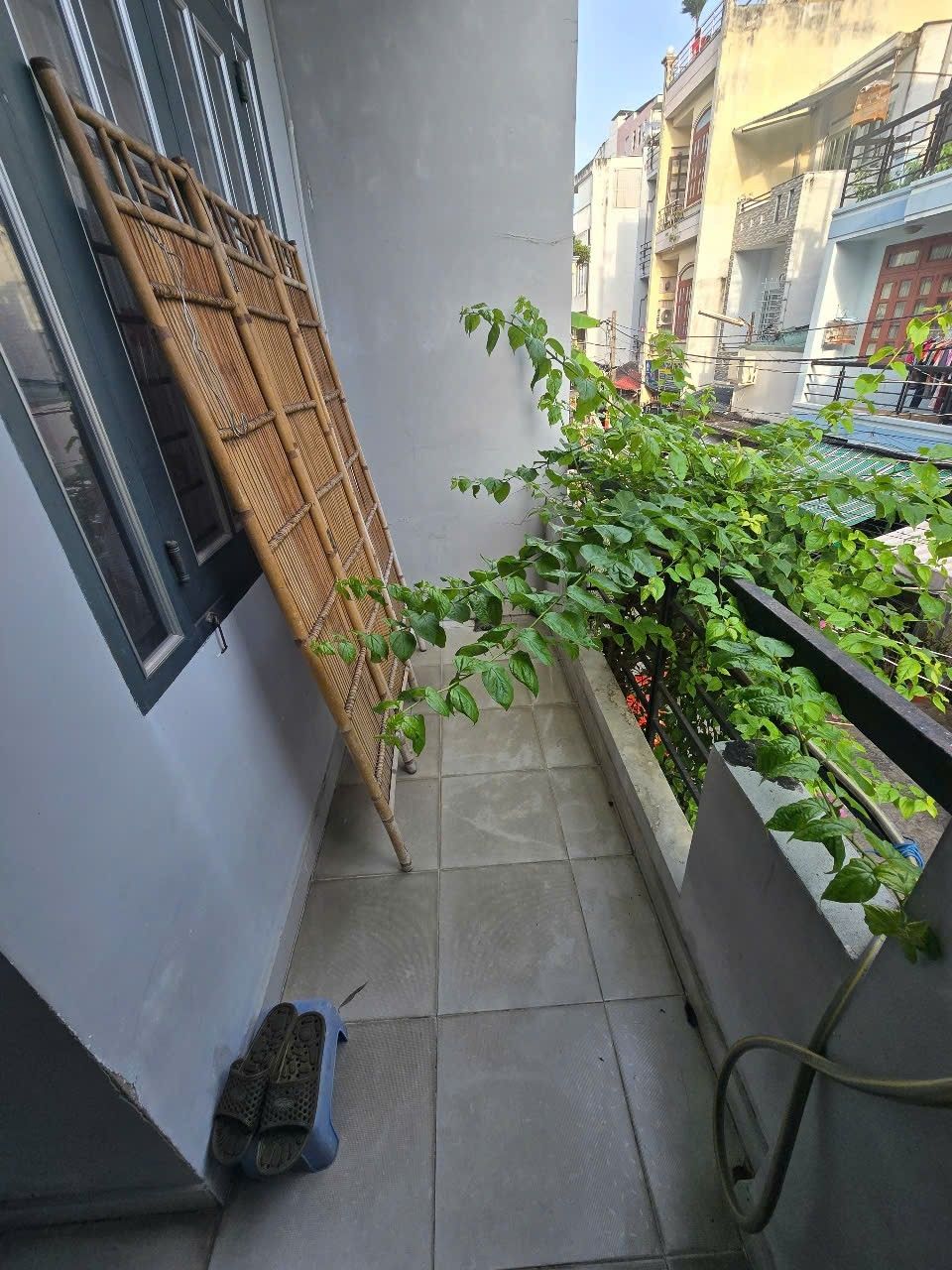 Bán nhà hẻm xe hơi Nguyễn Súy, 84m2, 3 tầng, chỉ 9,5 tỷ