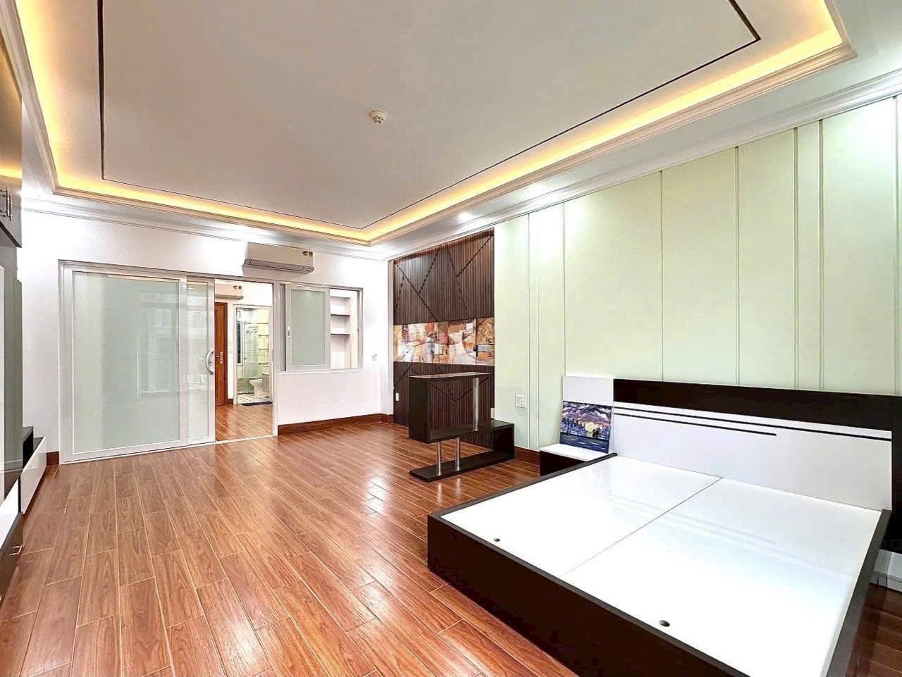 Bán nhà 100m2, 7 tầng lầu khu vip Bàn Cờ, quận 10, chào bán 29 tỷ