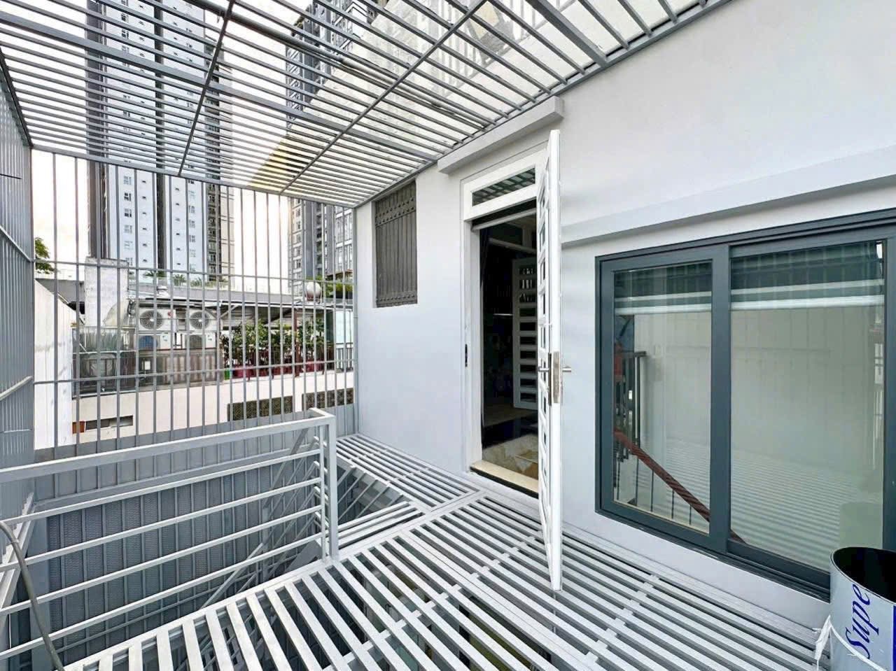 Bán nhà 100m2, 7 tầng lầu khu vip Bàn Cờ, quận 10, chào bán 29 tỷ