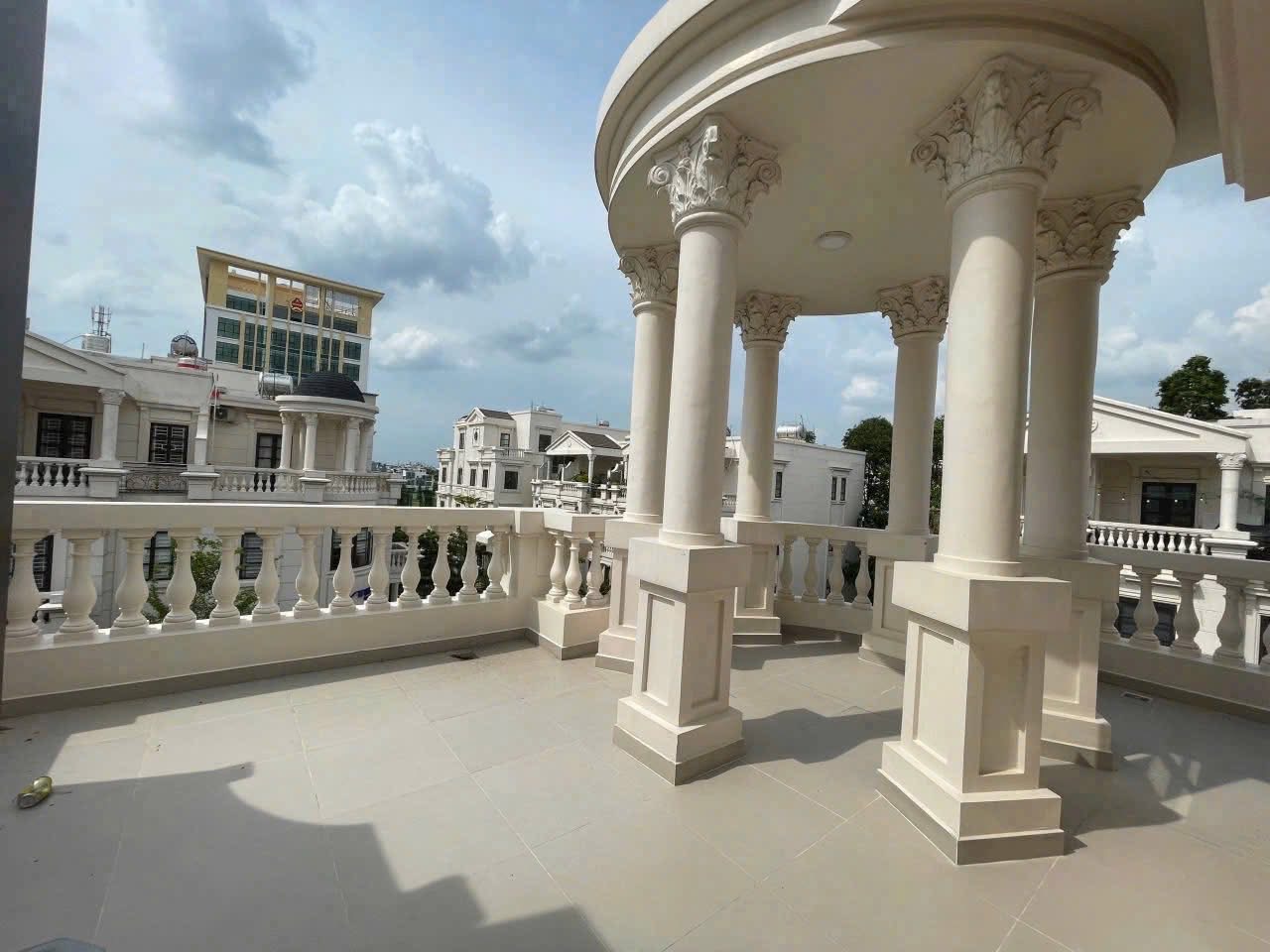 Bán nhà khu vip Cityland mới keng, 2 mặt tiền