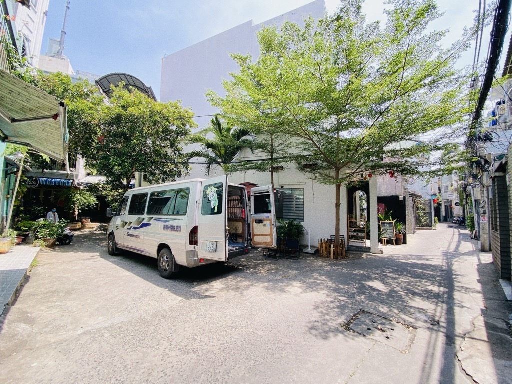 Bán nhà hẻm xe hơi Hoàng Hoa Thám, phường 6, Bình Thạnh, diện tích 39m², 5 tầng