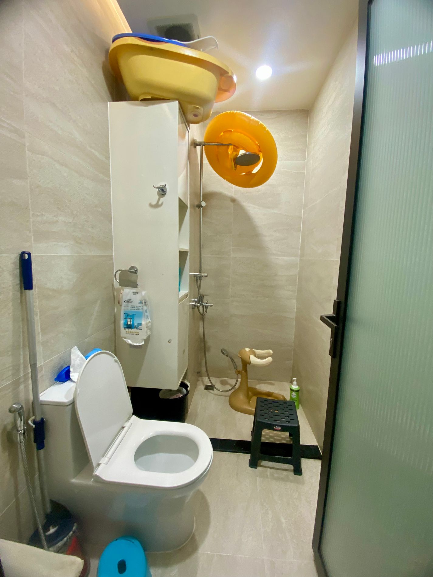 Bán nhà hẻm 4 tầng, 74m2, gần Aeon Tân Phú, full nội thất, chỉ 8,8 tỷ