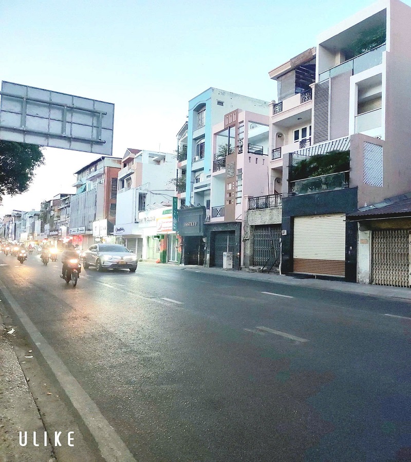 Bán nhà mặt tiền kinh doanh Hồ Văn Huê, phường 9, Phú Nhuận, 40m2, 2 tầng