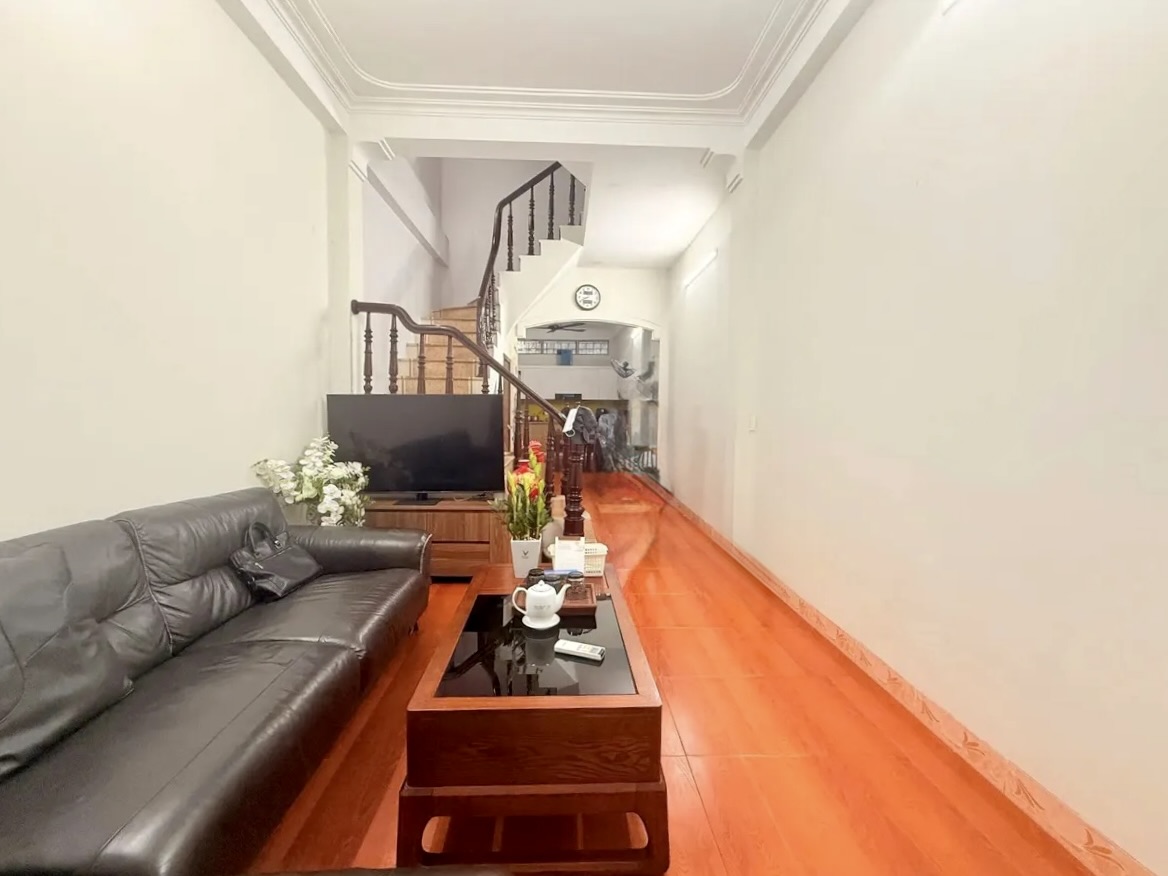 Bán nhà dân xây Yên Lãng - Thái Thịnh, 60m2, 4 tầng, 4 ngủ, ngõ ô tô thông, giá chỉ 19,4 tỷ