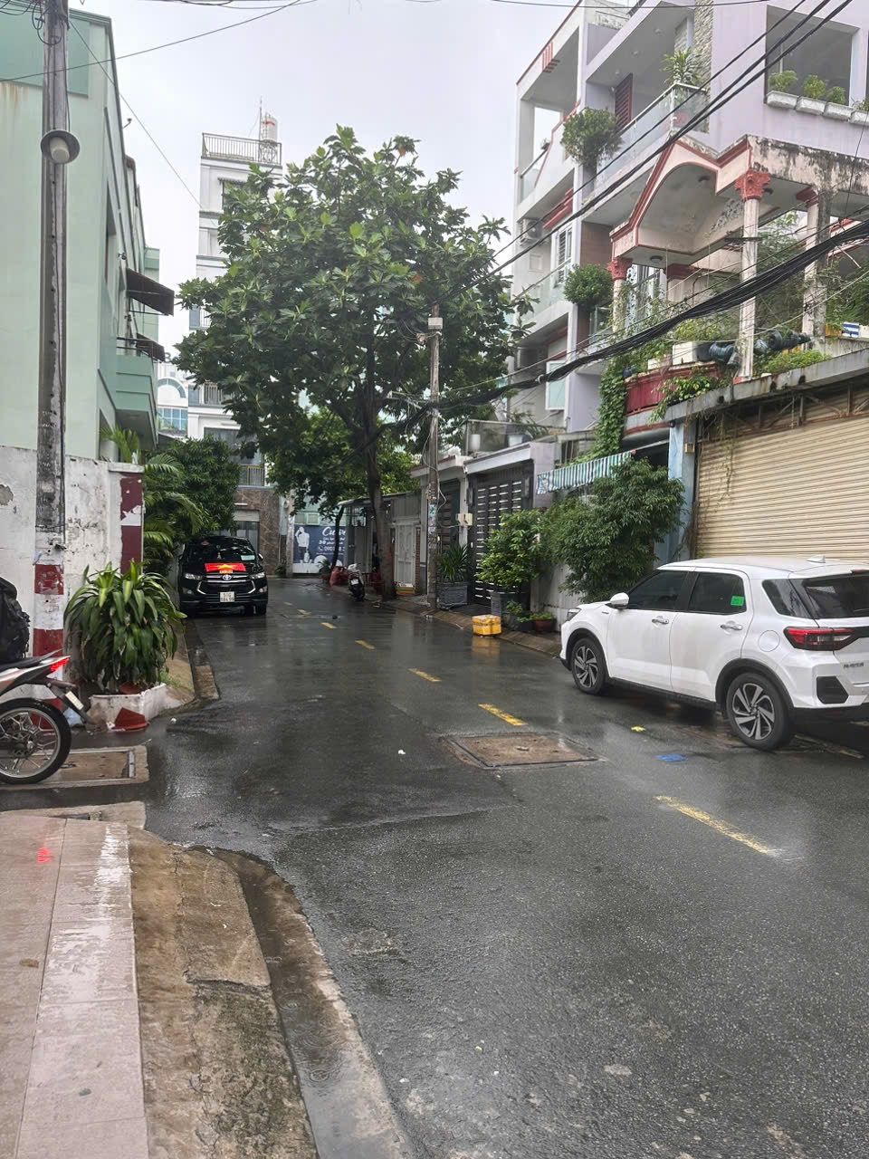 Nhà hẻm 8m Trường Chinh, 80m2, khu biệt thự cao cấp, chỉ 12,4 tỷ