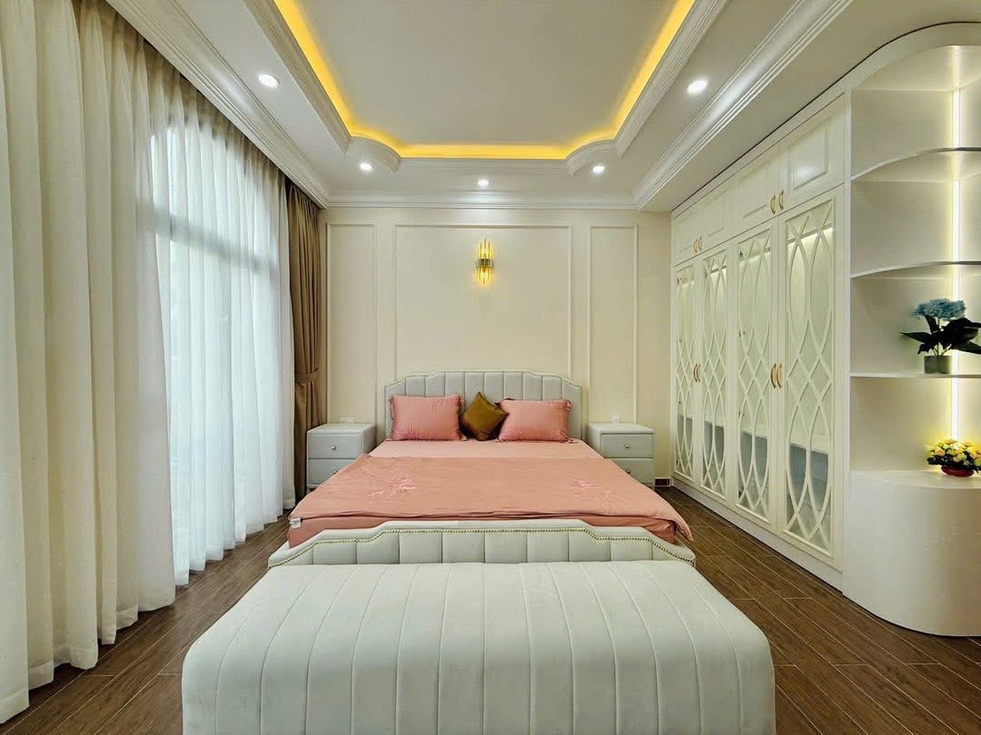 Bán nhà 5m x 15m, đẹp mới ngay Lotte Nguyễn Văn Luông