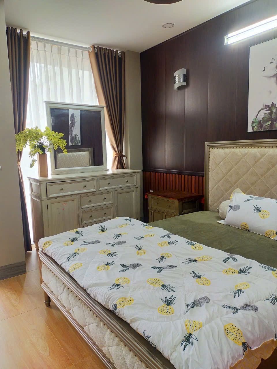 Nhà Huỳnh Văn Một, 76m2, 6 tầng, full nội thất, chỉ 15 tỷ thương lượng
