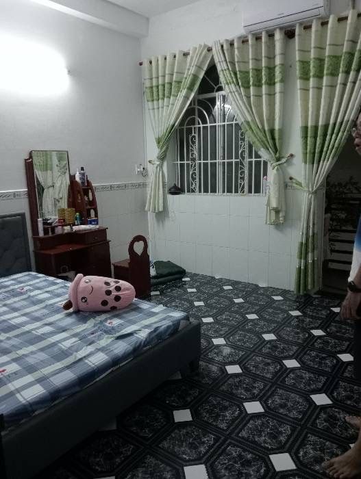 Nhà 3 tầng Hồ Đắc Di, 42m2, 3 tầng, 4 ngủ, ở ngay, chỉ 4.8 tỷ