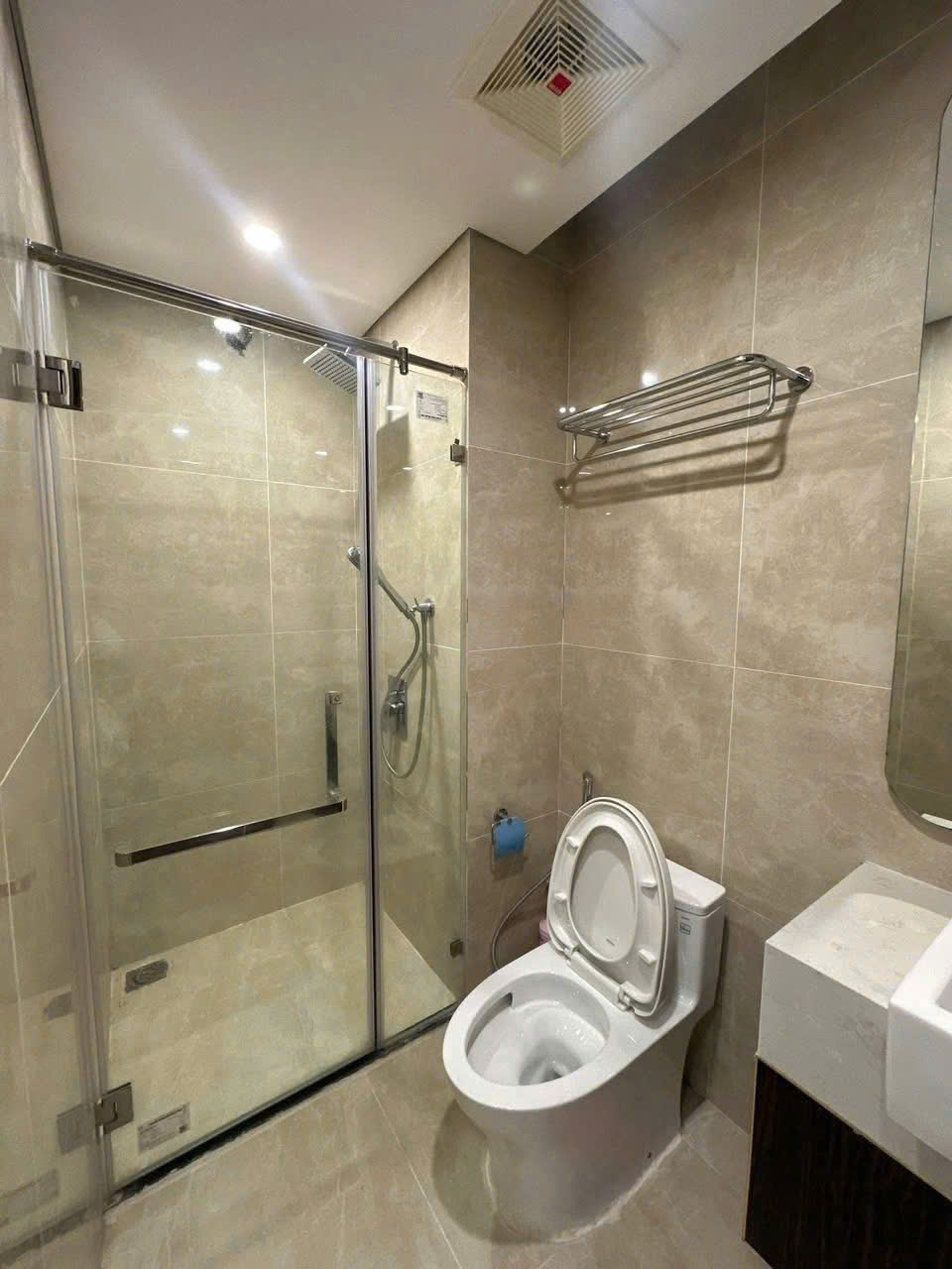 Cho thuê căn hộ 1,5 phòng ngủ giá tốt nhất thị trường tại chung cư Hoàng Huy Commerce - Võ Nguyên Giáp