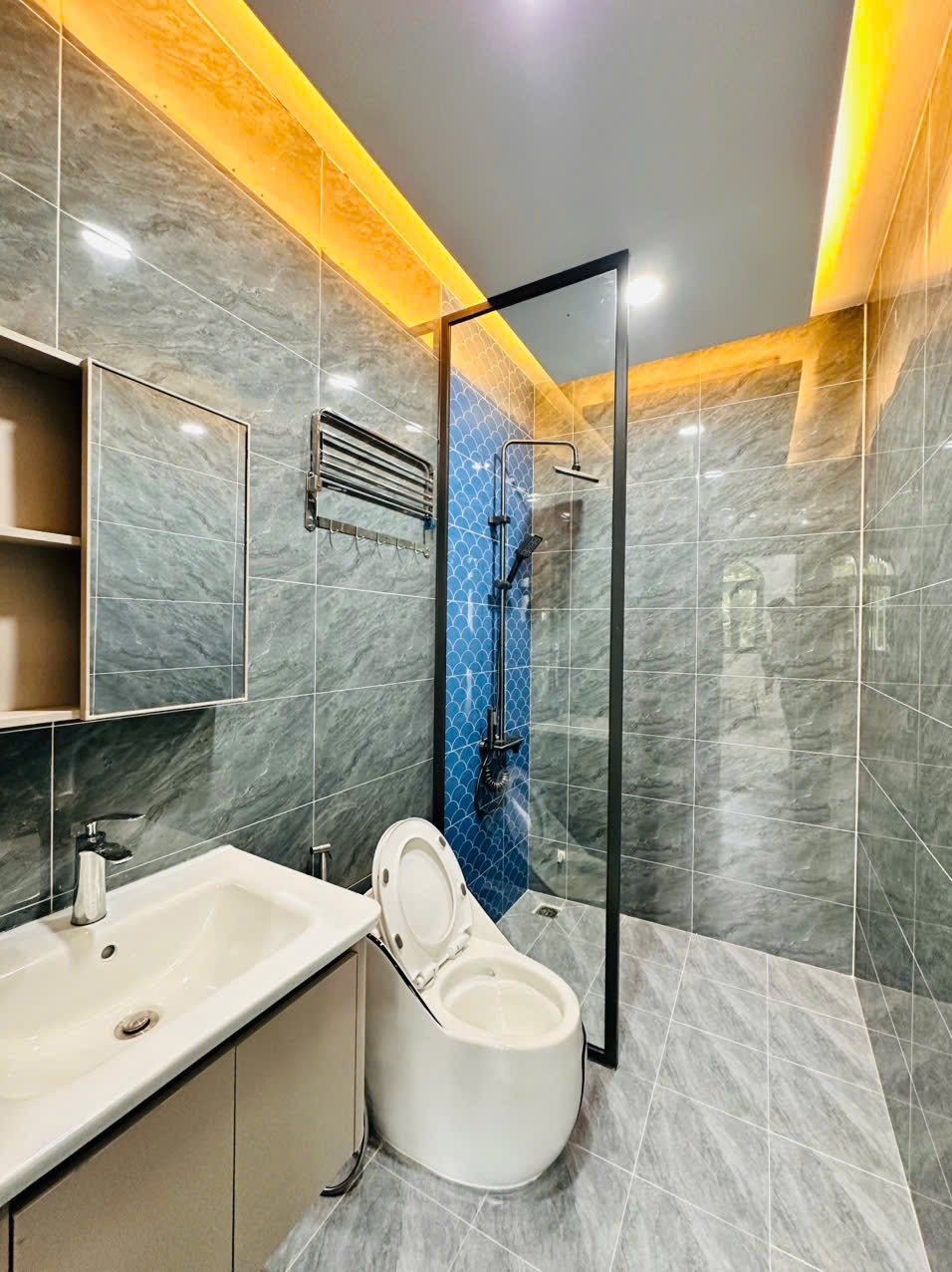 Bán nhà đường Võ Thị Thừa, phường An Phú Đông