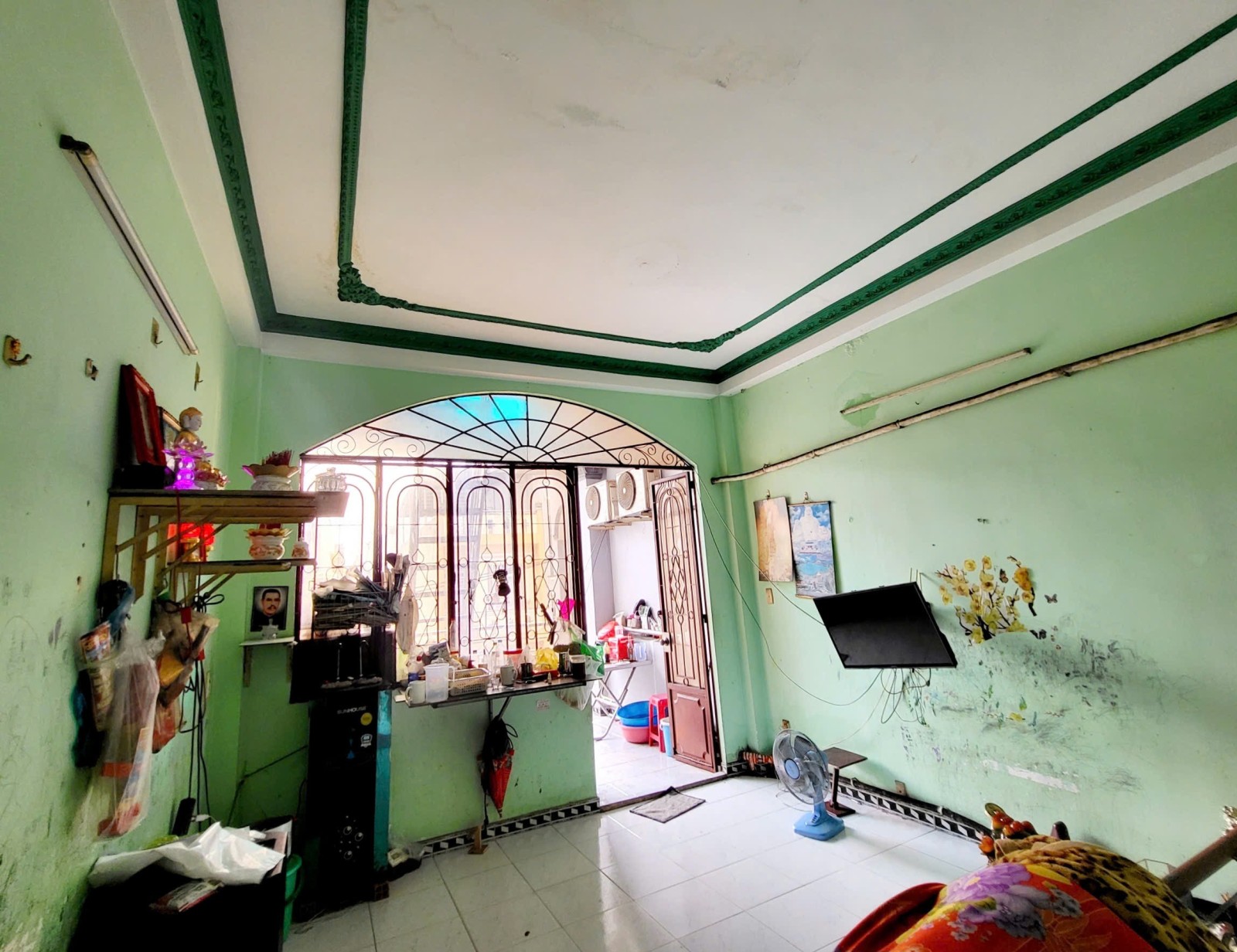 Bán nhà hẻm 10m Chợ Thuốc, ngang 5,7m, sổ nở hậu, vuông, kinh doanh tấp nập