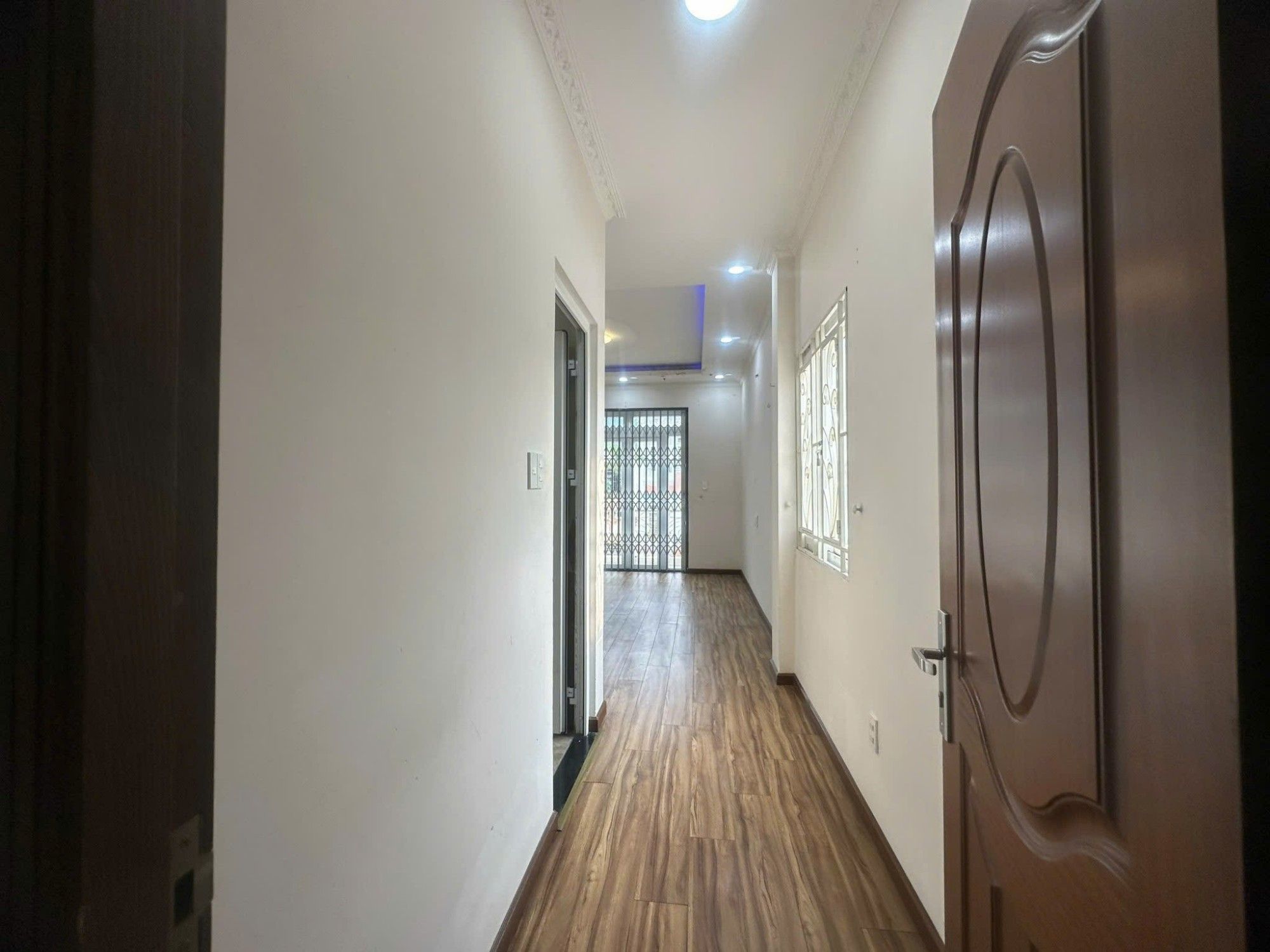 Bán nhà mặt tiền Bắc Ái, Tân Phú, 80m2, 5 tầng, 6 ngủ, chỉ 13 tỷ