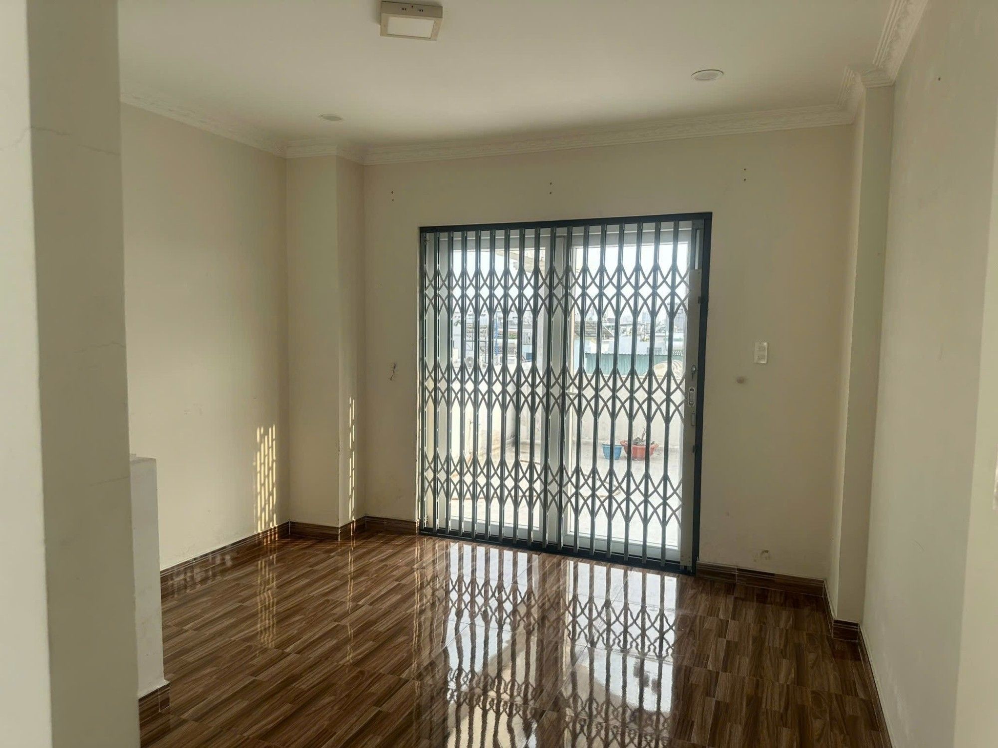 Bán nhà mặt tiền Bắc Ái, Tân Phú, 80m2, 5 tầng, 6 ngủ, chỉ 13 tỷ