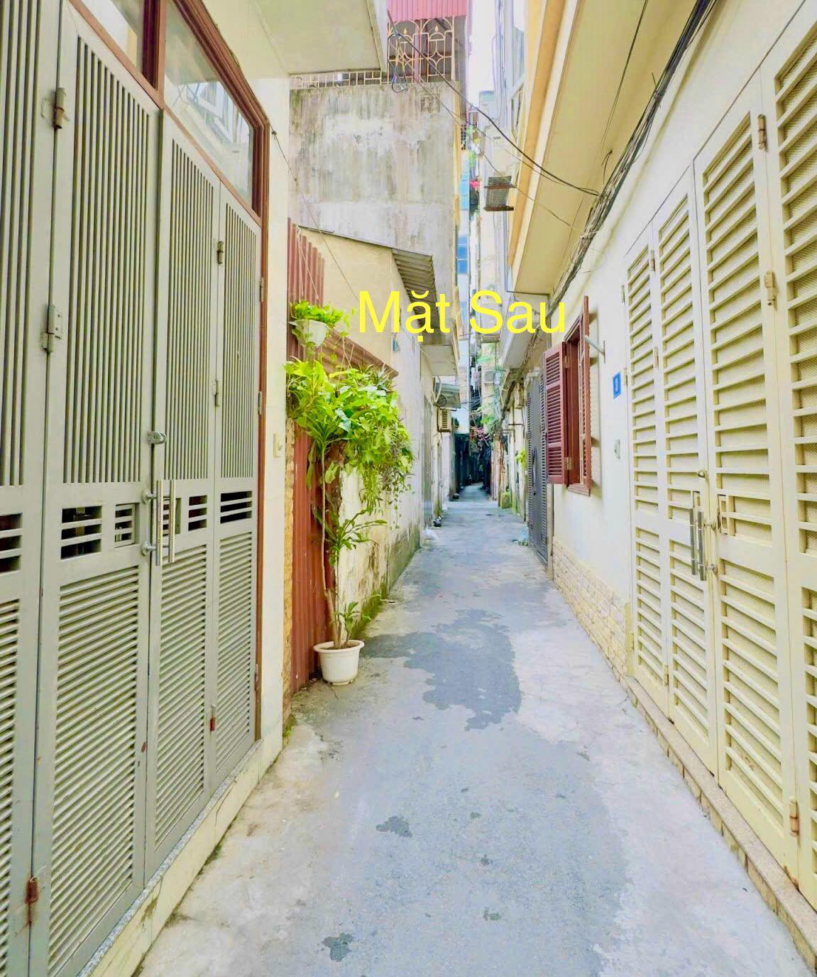 Bán tòa nhà 8 tầng xây mới, thang máy, mặt phố Trung Văn