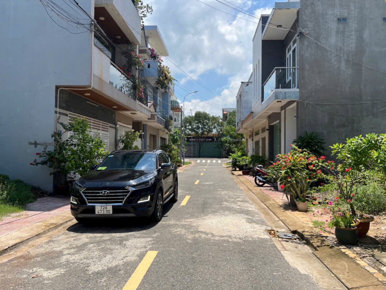 Chính chủ bán gấp lô ngay trung tâm Phú Mỹ 125m2, giá 2,15 tỷ, sổ sẵn công chứng