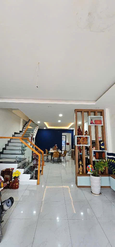 Chính chủ gửi bán 2 mặt tiền Tân Sơn 150m2 ngang 5m, kinh doanh làm văn phòng, công ty gần ga T3 chỉ 22,5 tỷ